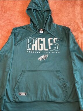 NFL Team Apparel Green Men's Hoodie with Red NFL Shield